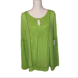 Crown and Ivy Lime Green Lace Embroidered Front Button Wrists Size Large NWT